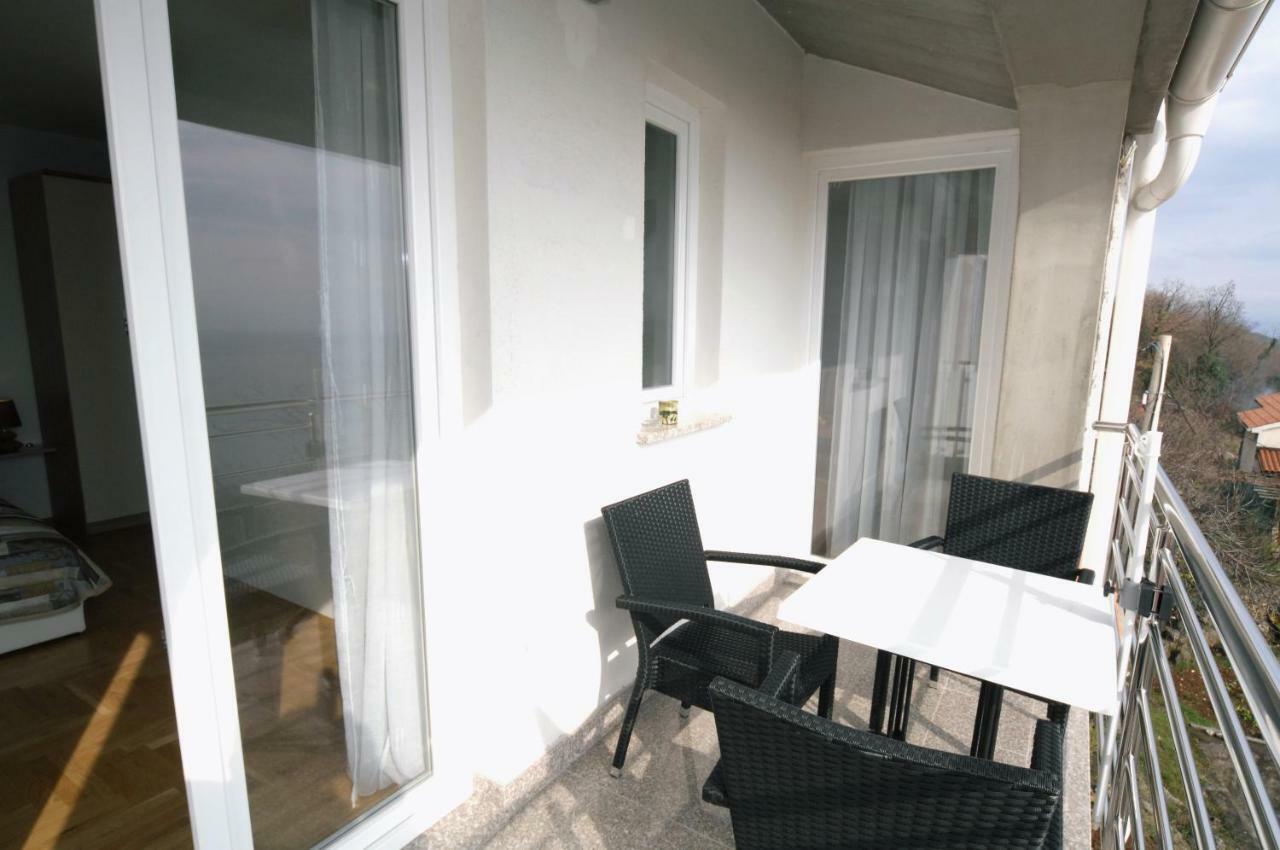 Haus Zora Ferienwohnung 7 Moscenice Ngoại thất bức ảnh